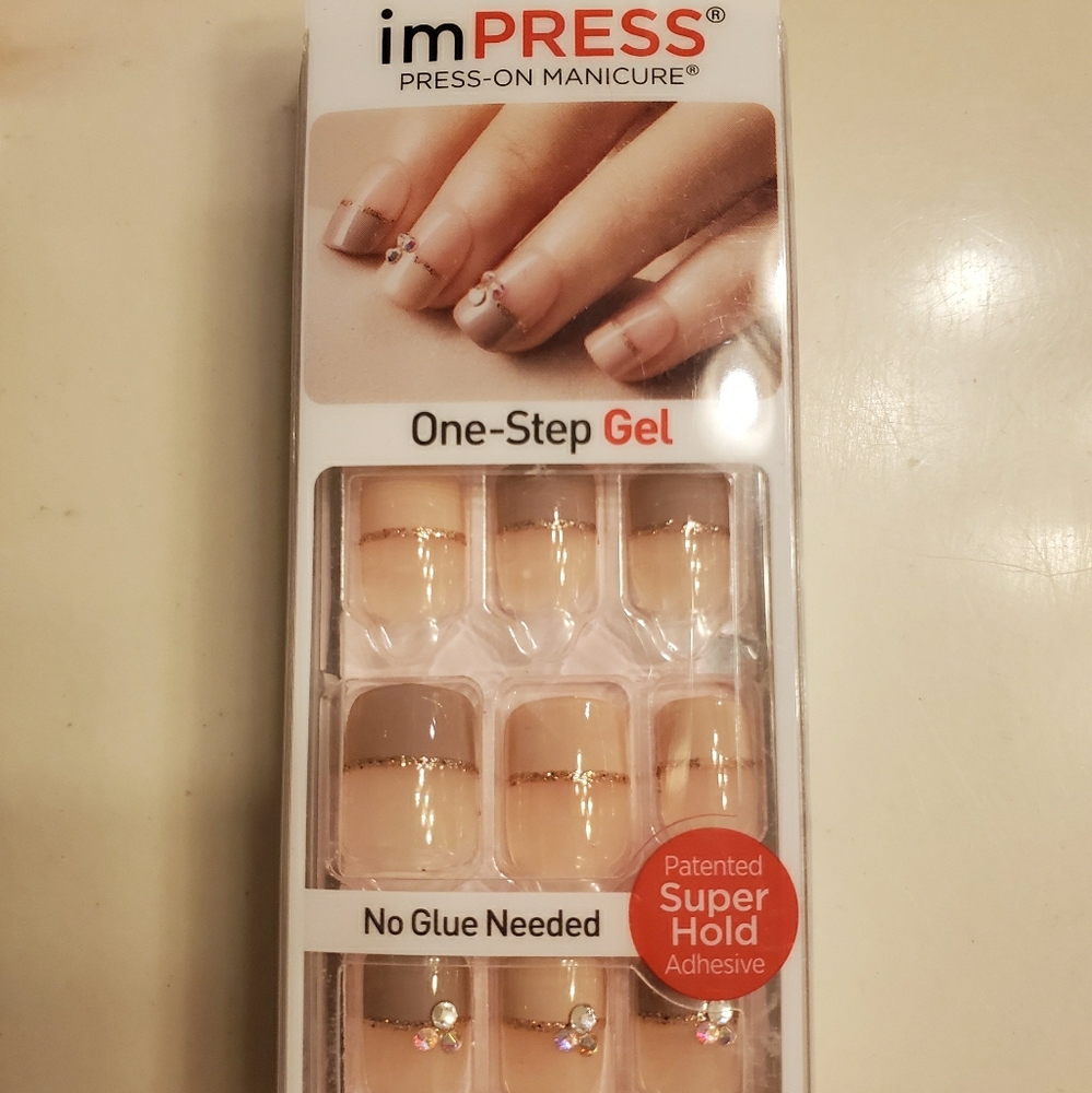 imPRESS press on nails